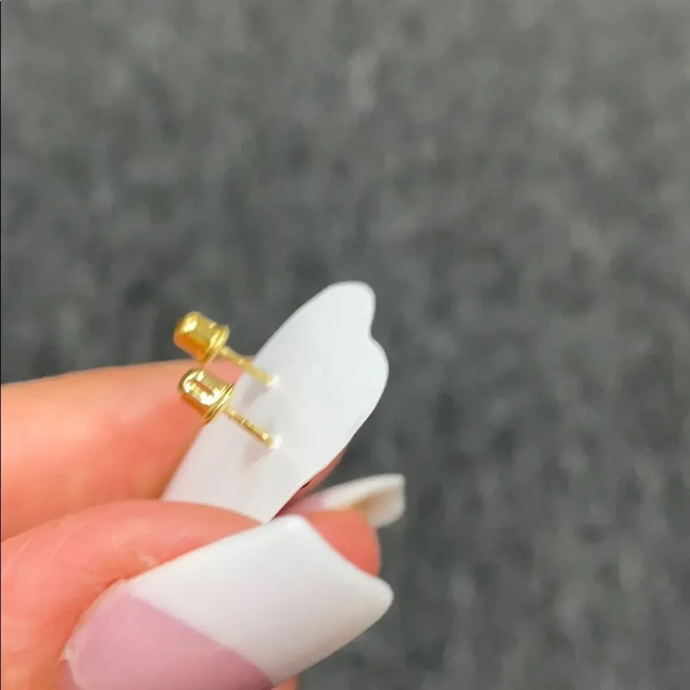呂Kids stud Earrings 14k gold plated Crab!.